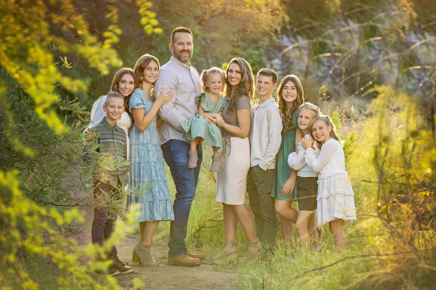 The family behind See It Clean Pools in Peoria, Arizona